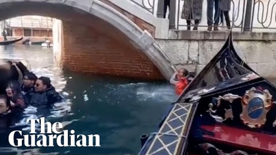 Tourists fall from gondola into murky Venice canal