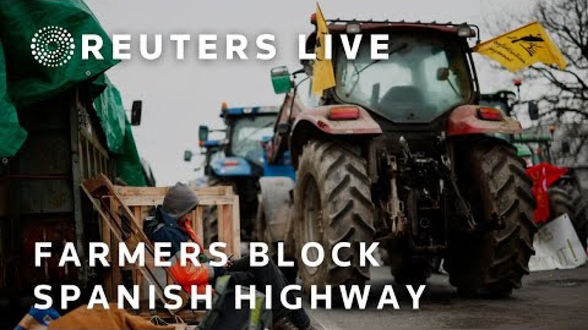 Farmers Block Traffic On Highway Between France and Spain as Protests Spread Across Europe