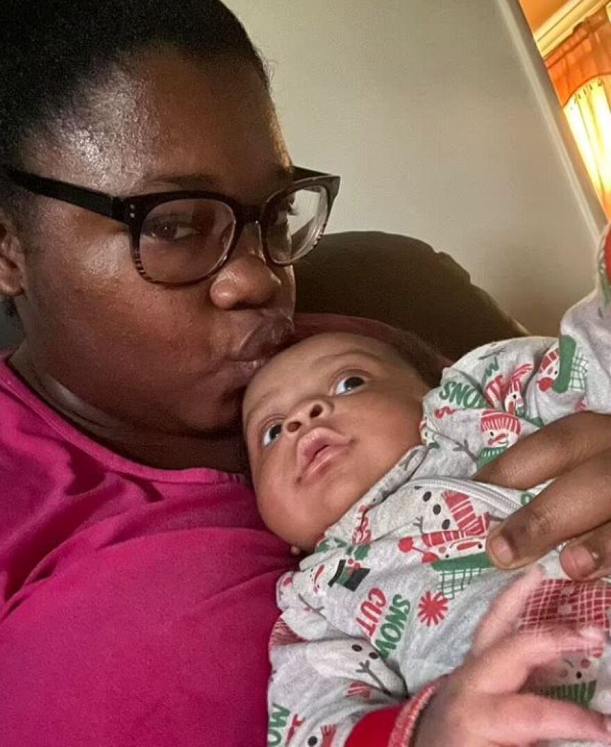 Baby in Kansas City dies after mother mistakenly puts her in oven